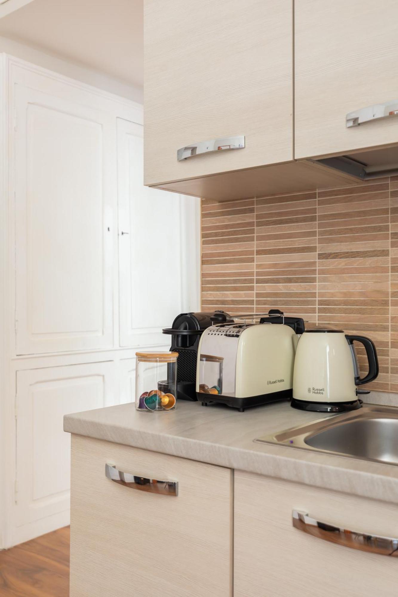 Candia Boutique Apartment ローマ エクステリア 写真